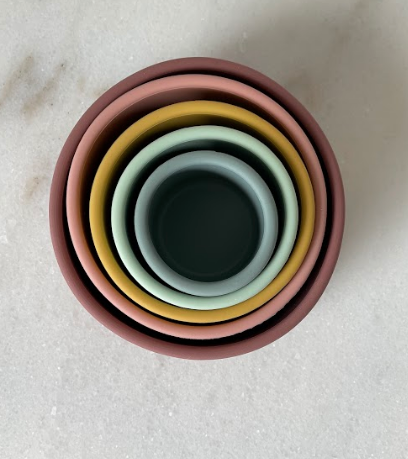 Round Stackable Cups